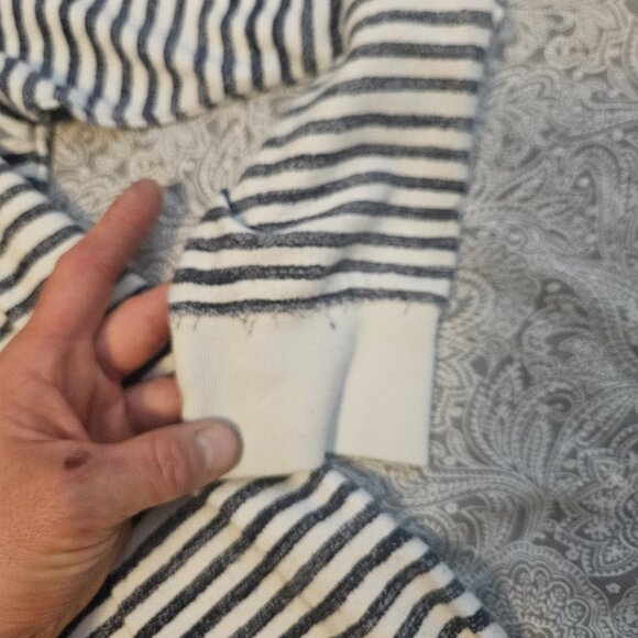 Mens blue and white striped shirt from American Rag size medium. - Picture 7 of 8